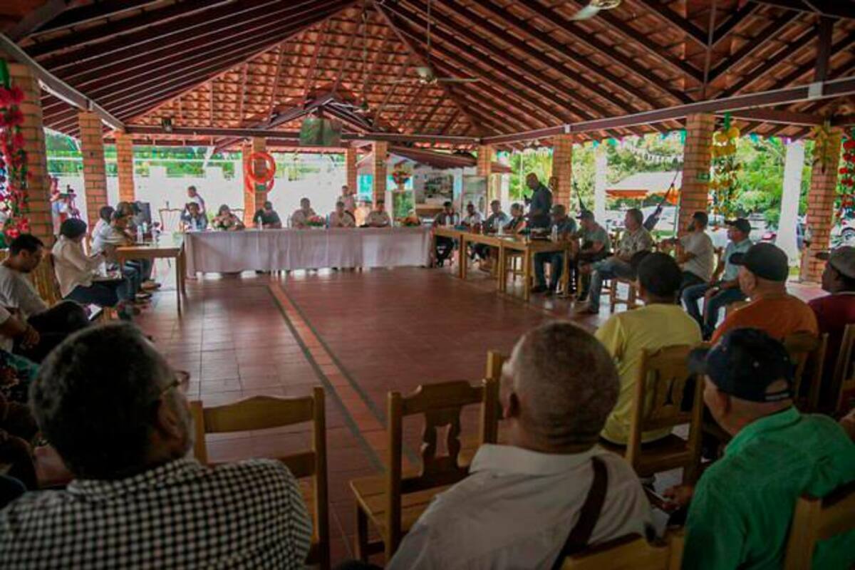 Levantan paro en vía Necoclí - Arboletes en Antioquia