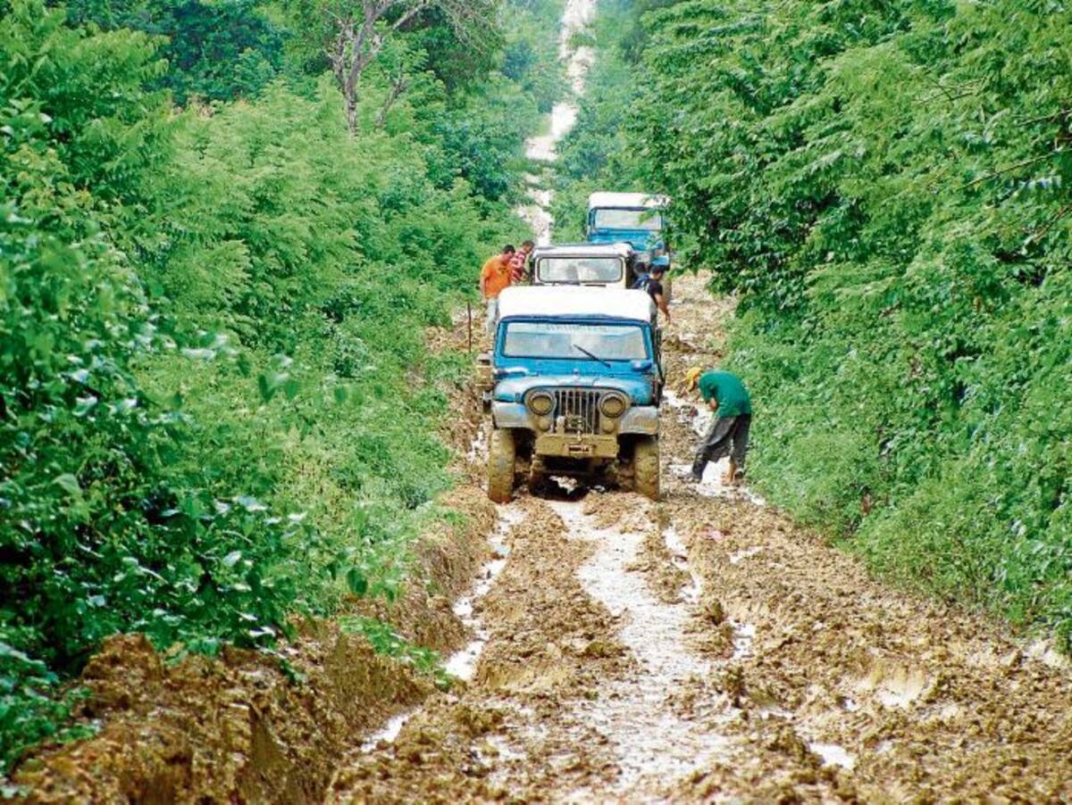 Se rehabilitarán vías de veredas y corregimientos que comunican con cabeceras municipales, las cuales están muy deterioradas por las lluvias y falta de mantenimiento. CORTESÍA