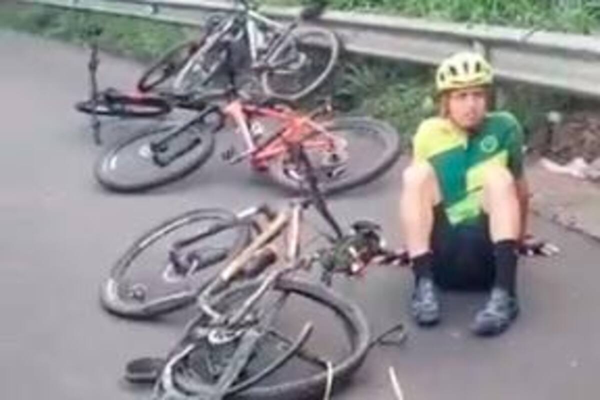 Atropelló a tres ciclistas, huyó y se formó una persecución