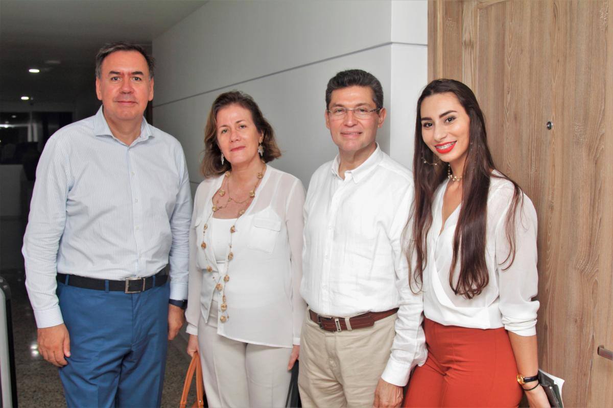Juan Lozano, María Bernarda Zapata, Jorge Óscar Suárez y Katherine Galvez.