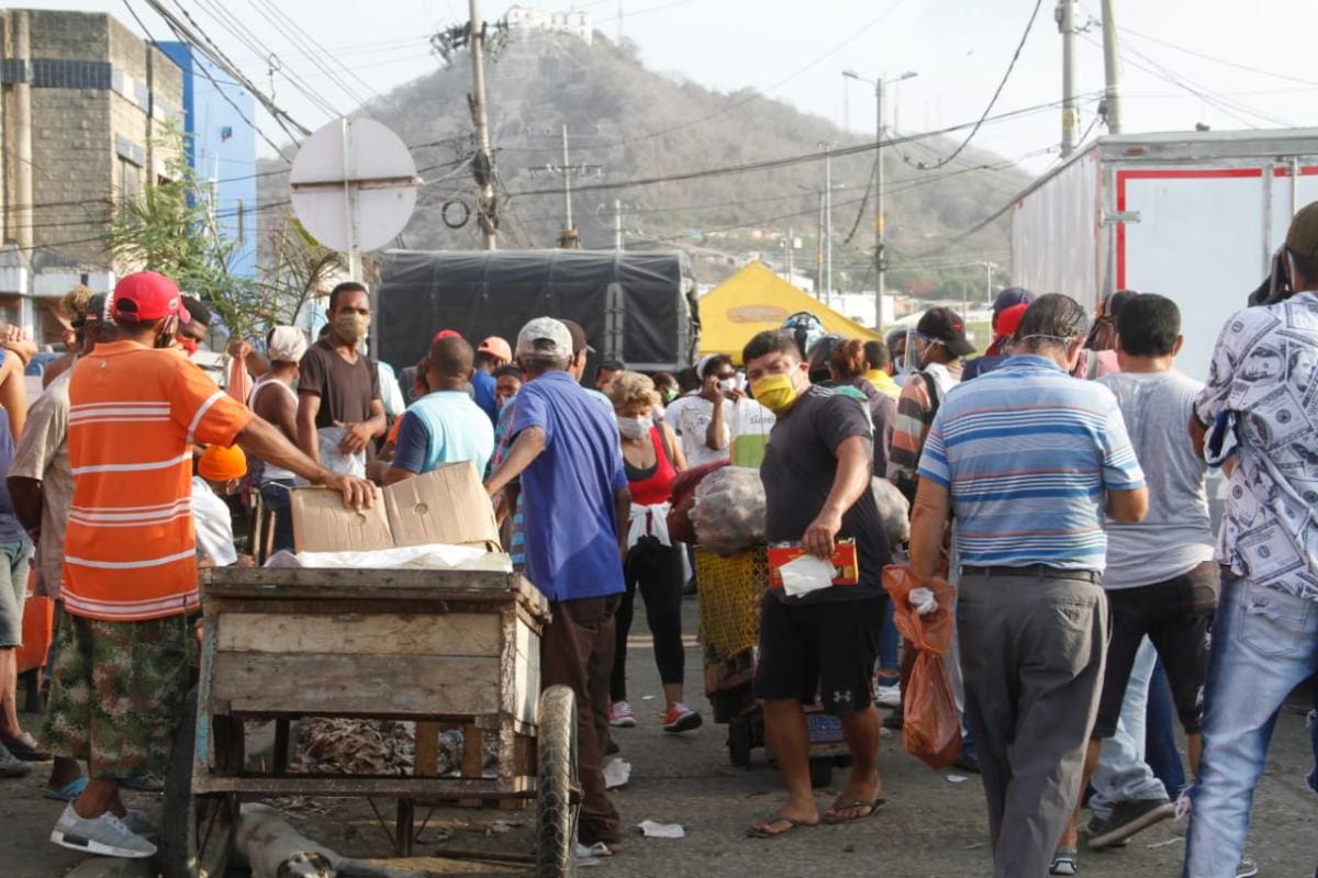 ¿Bazurto sin control? Así amaneció la central de abastos de Cartagena