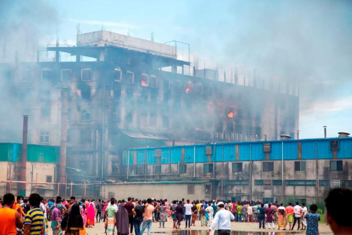 49 muertos por incendio en fábrica en Bangladesh
