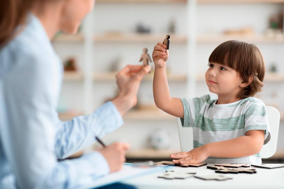 Atención a posibles enfermedades neurológicas de los niños
