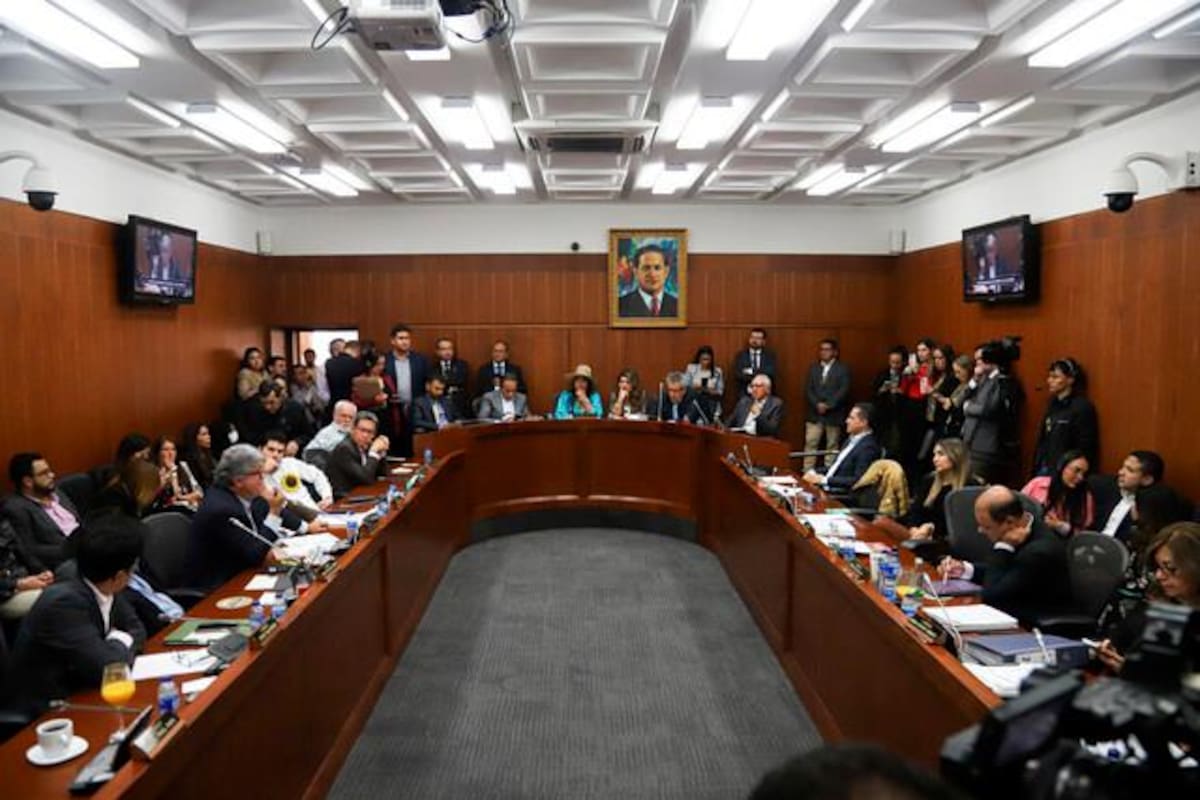 Comisión VII rechaza concertar nueva ponencia de la reforma a la salud