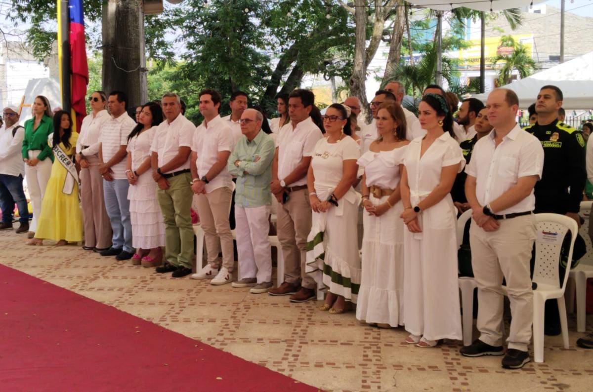 Diputados, alcaldes y otras personalidades participaron en la conmemoración. //Manuel Santiago Pérez - El Universal.