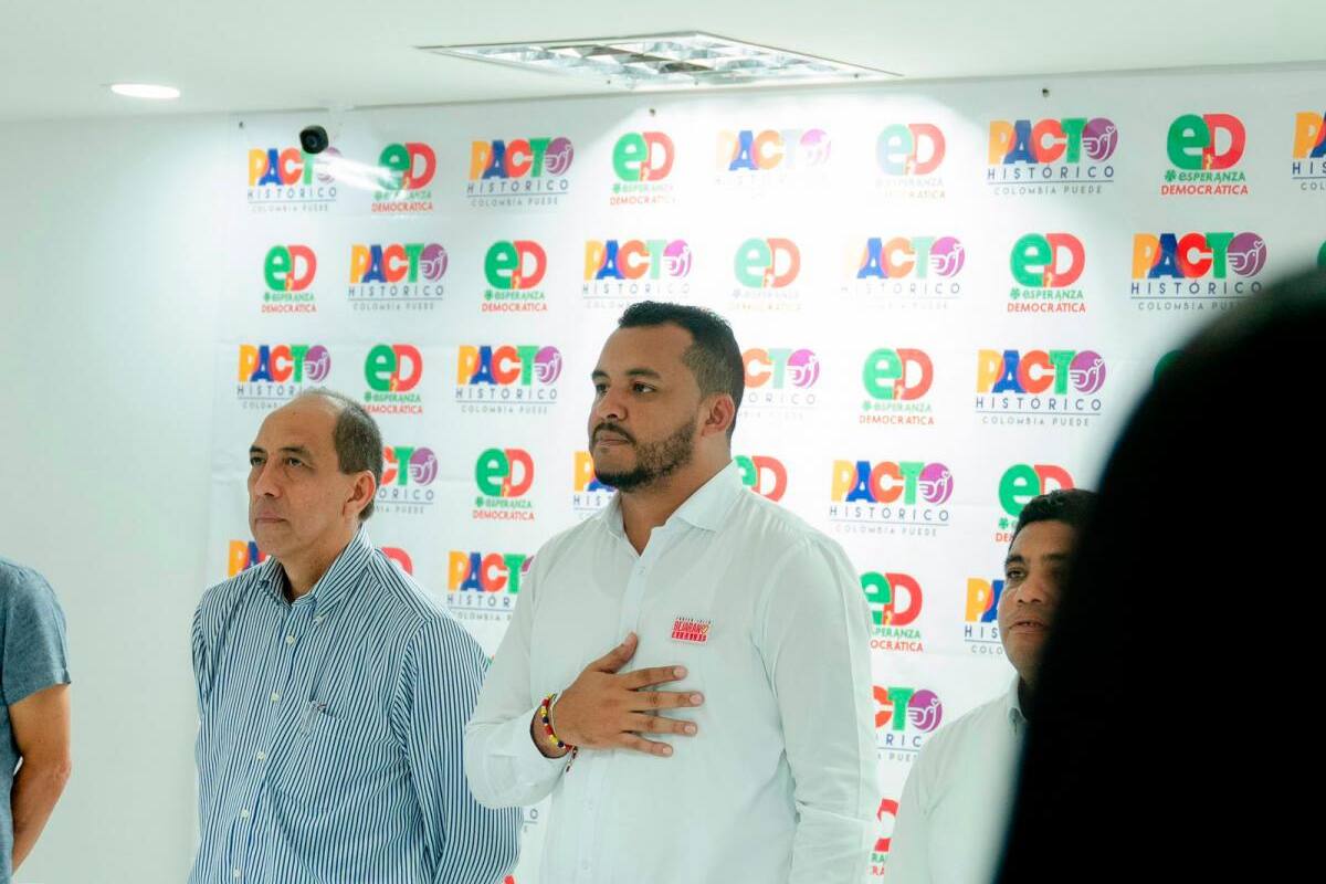 Javier Julio Bejarano suma el apoyo de otro partido político
