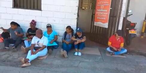 Tres años sin salario: trabajadoras de repostería reclaman pagos