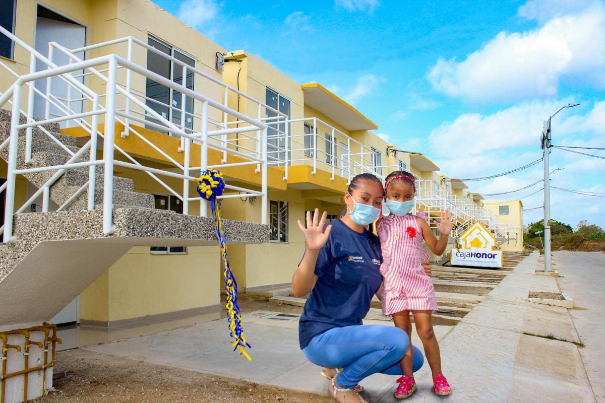 20 familias de la Fuerza Pública se preparan para recibir vivienda propia