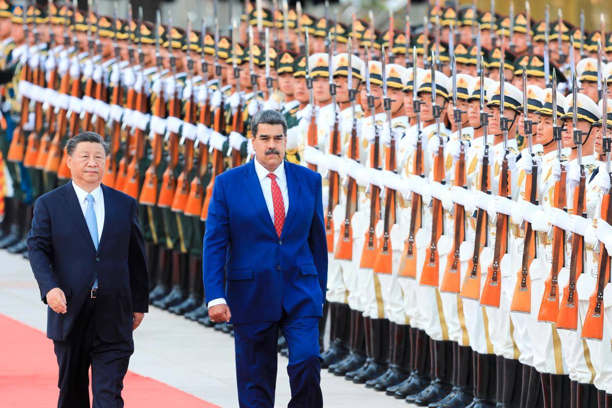 Nicolás Maduro culminó su visita por China con una nueva alianza
