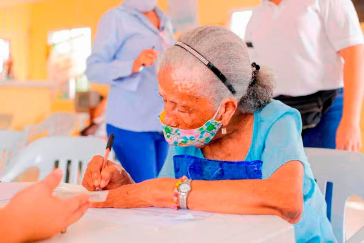 Cartagena refuerza campaña contra maltrato y abandono de adultos mayores