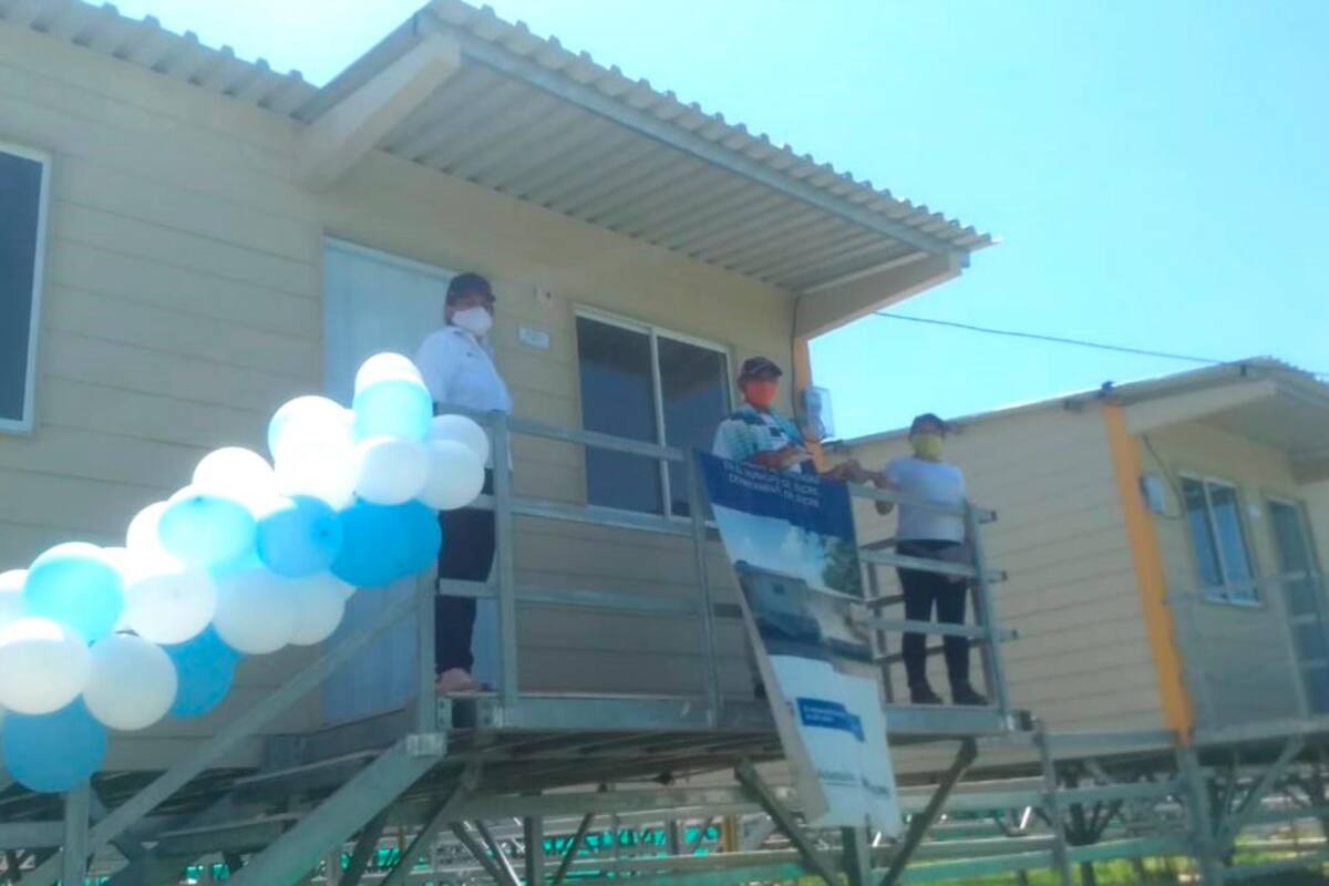Fondo de Adaptación sigue entrega de casas palafíticas en Sucre Sucre