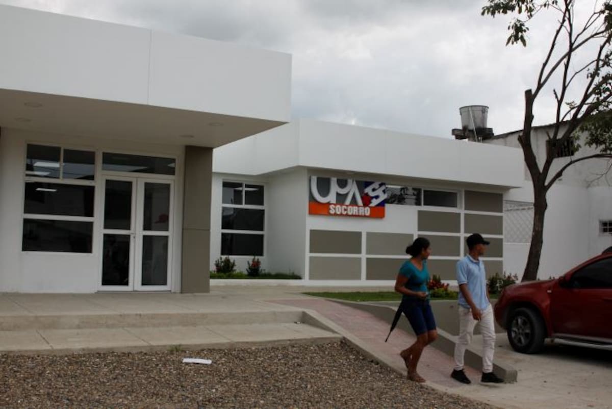 Desde tempranas horas de este jueves la comunidad fue atendida en el renovado puesto de salud. Oscar Díaz.