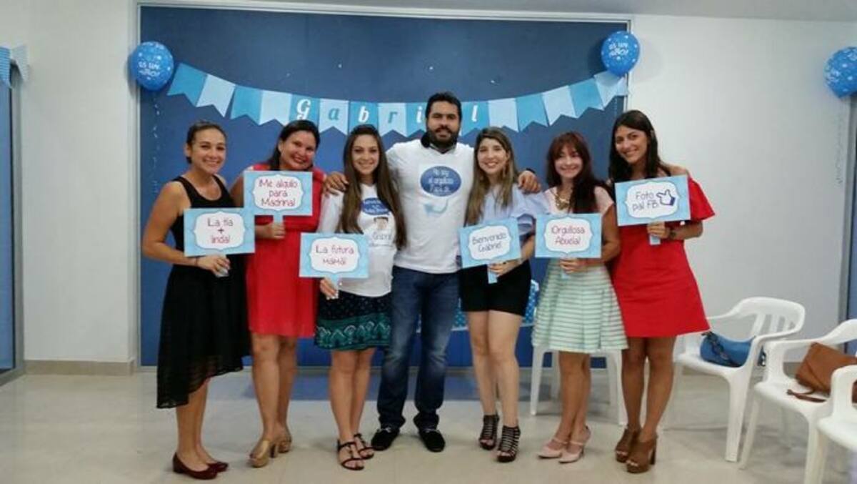Alejandra Murra, Alexandra Rey, Gabriela Murra, Leonardo Piedrahita, Alana AmÍn, Mariana Albornoz y Emma Arráez.