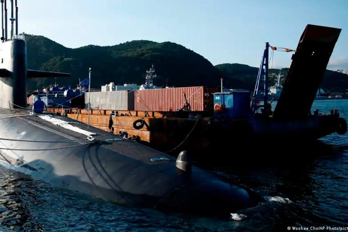 Corea del Norte celebra su nuevo submarino para ataques nucleares