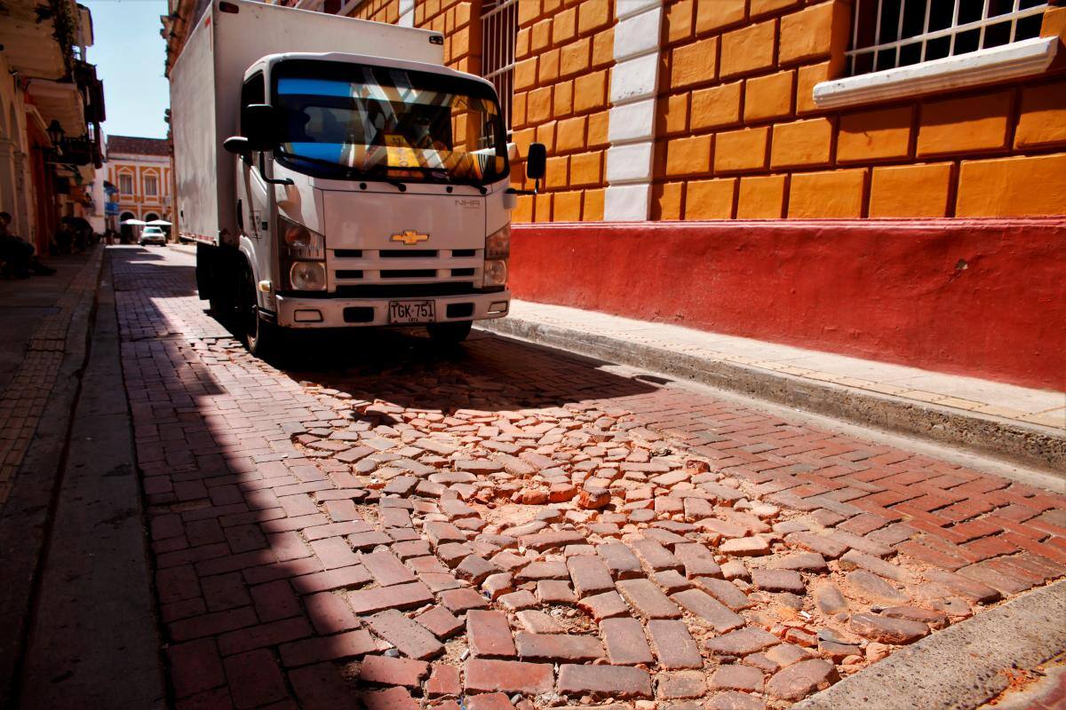 ¿El fin de los huecos? Así van los arreglos en la malla vial de Cartagena