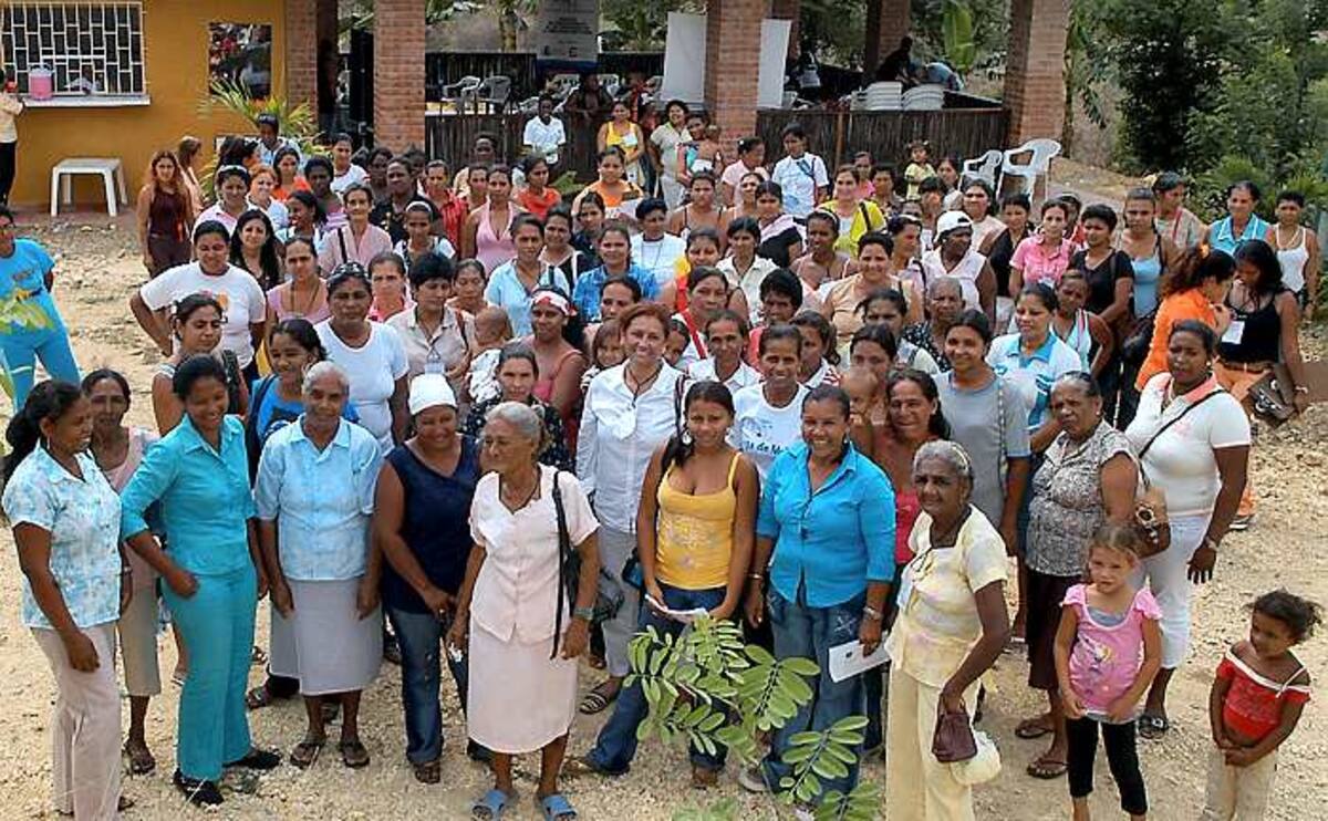 La Liga de mujeres en Bolívar, es conformada por personas que han sido víctima del despla-zamiento forzado, la violencia sexual del secuestro y otros crímenes. CORTESÍA