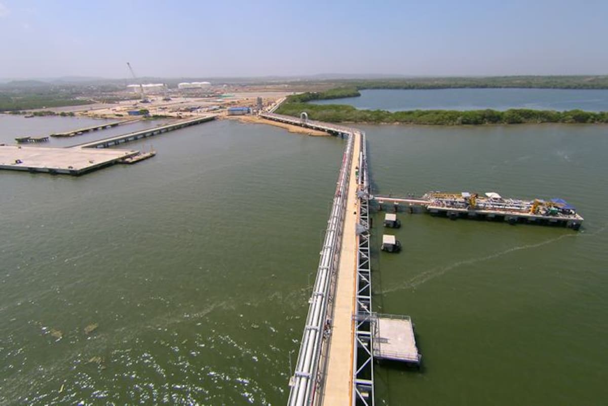 Desde que entró en operación en junio 2015, Puerto Bahía ha exportado cerca de 34 millones de barriles de hidrocarburos y ha importado 13 millones de barriles de productos refinados. Cortesía