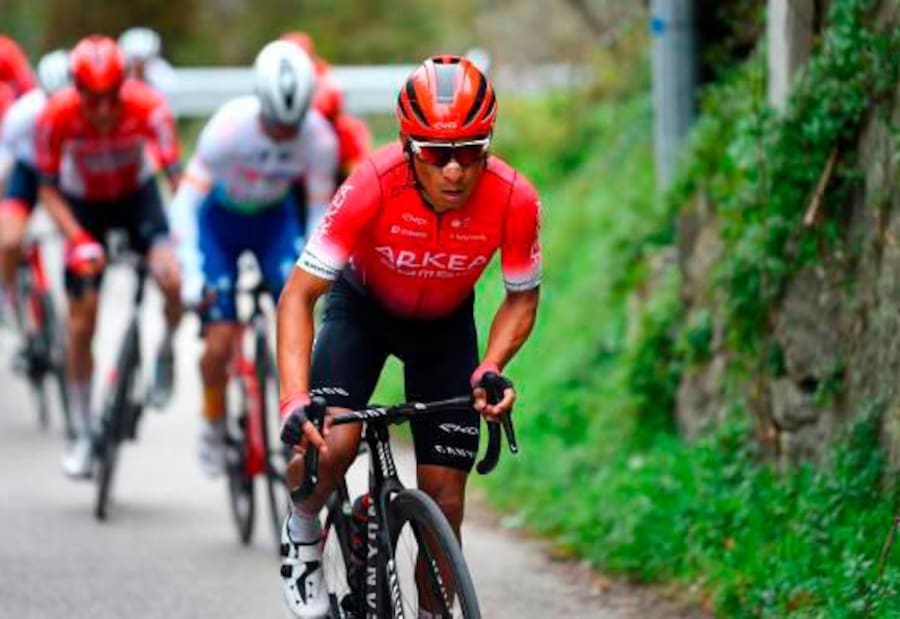 Nairo Quintana acaricia el título del Tour de los Alpes Marítimos