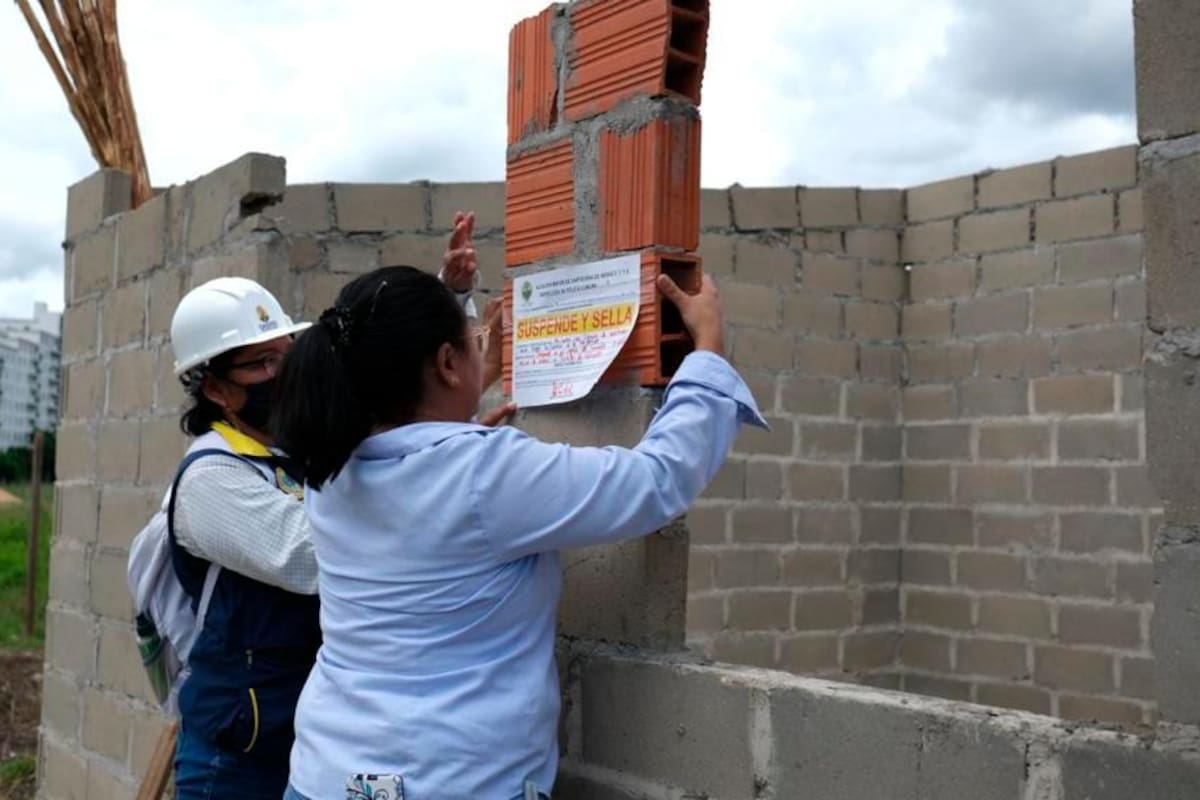 Suspenden 5 obras en Villa Rosita: no tenían licencias de construcción