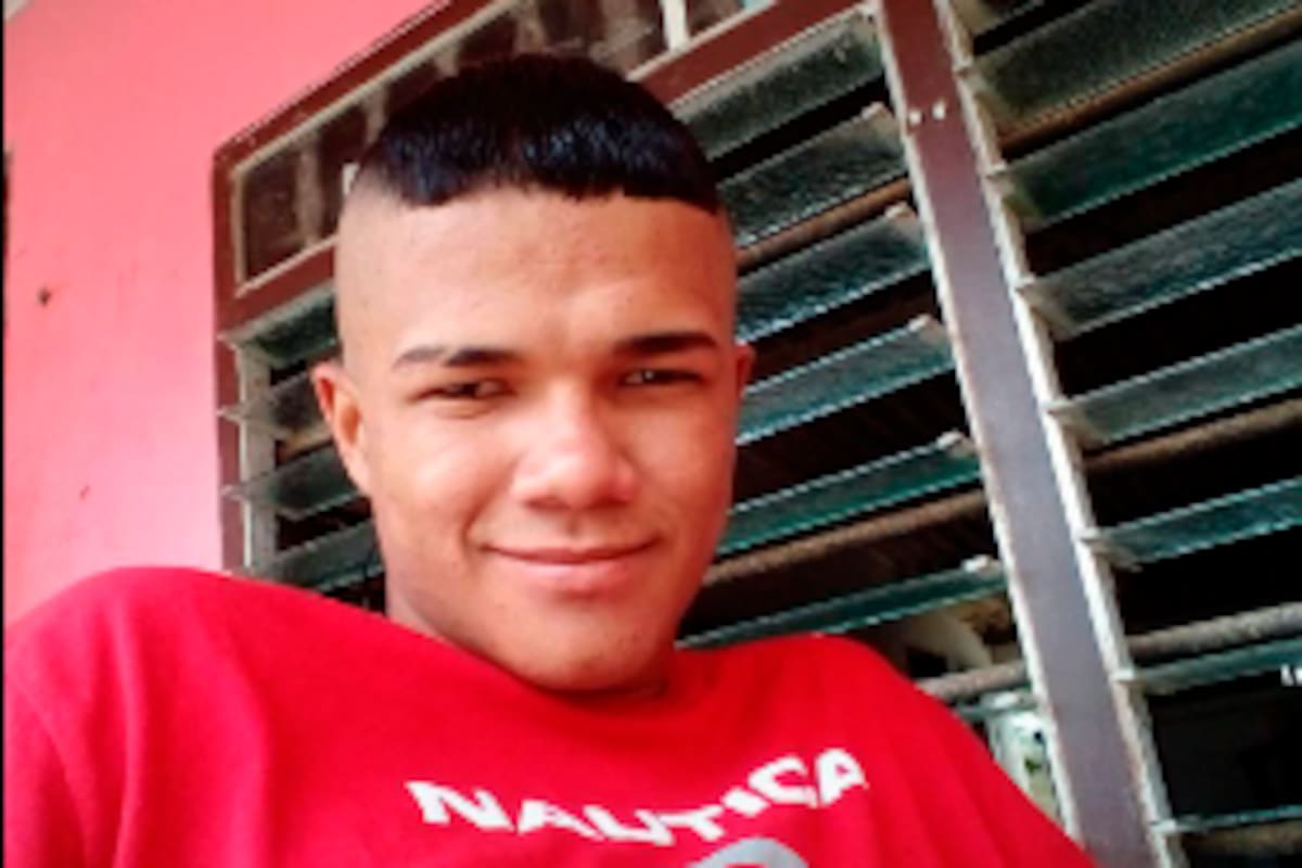 “Mi hijo no era de riñas”: padre de joven asesinado en Martínez Martelo