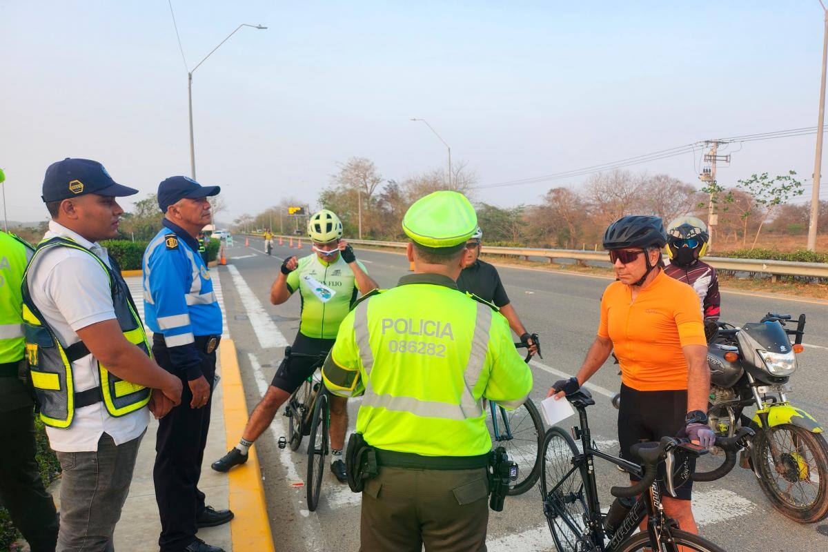 DATT y Policía de Tránsito promueven campaña de movilidad segura en ‘bici’