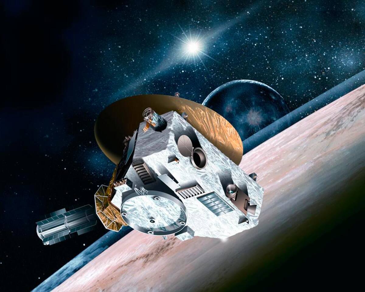El 14 de julio de 2015 fue histórico. La sonda New Horizons de la NASA hizo el mayor acercamiento a Plutón jamás registrado y tomó la foto más nítida que se conoce.