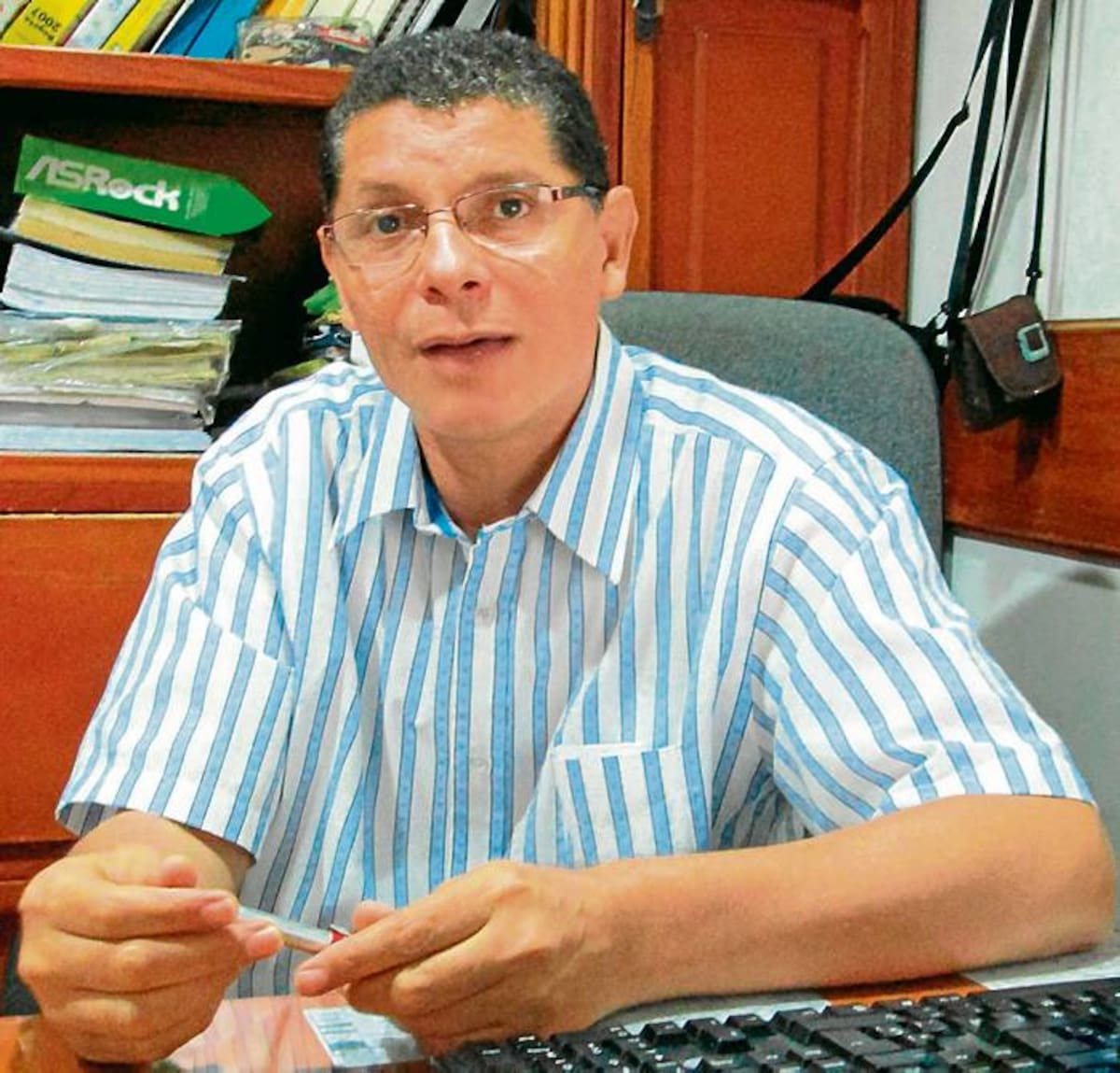 Alfredo Vásquez Arroyo, administrador del vecino Edificio Las Tres Carabelas. PEDRO TORRES-EL UNIVERSAL