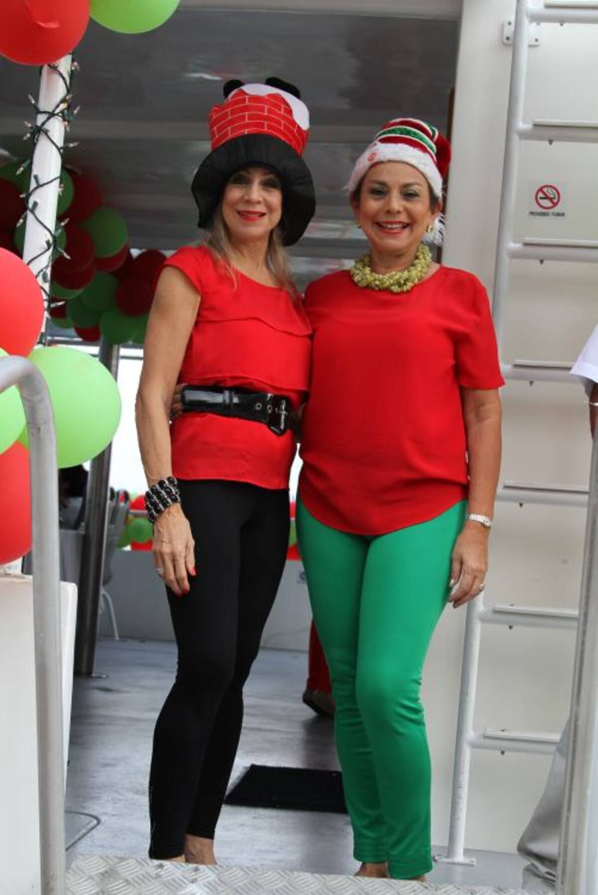 Marta Vélez de Tono y Magali Imbett.