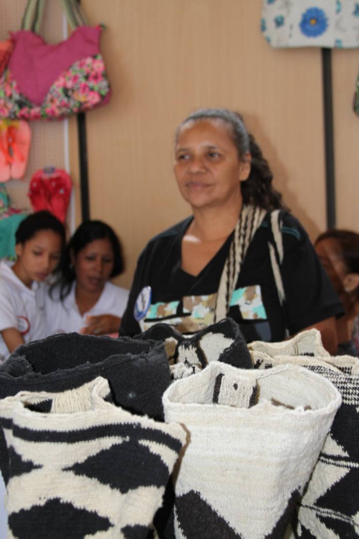 Cada mochila se vende desde 80 mil pesos en adelante. EL UNIVERSAL