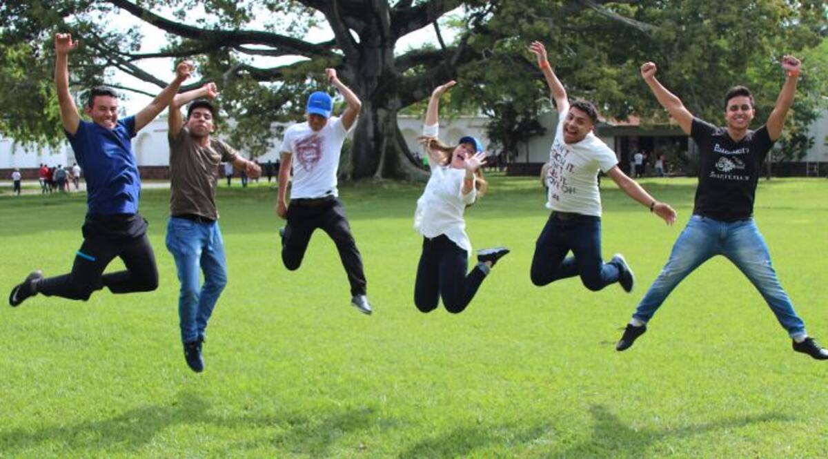 La convocatoria está dirigida a jóvenes entre los 18 y 26 años, residentes en Colombia, con idea innovadoras en las áreas de salud, agro y medio ambiente. Cortesía
