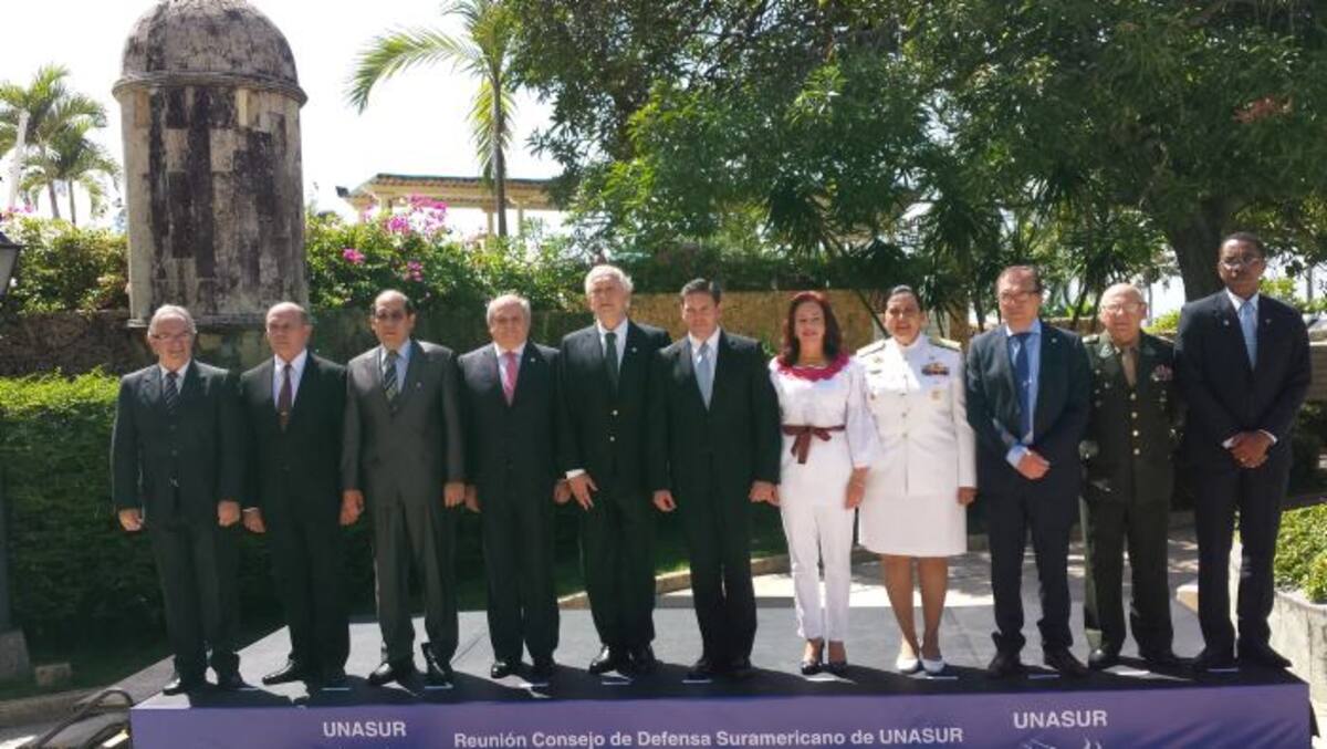 Reunión de Ministros de Defensa de los países de la Unión de Naciones Suramericanas, Unasur EL UNIVERSAL