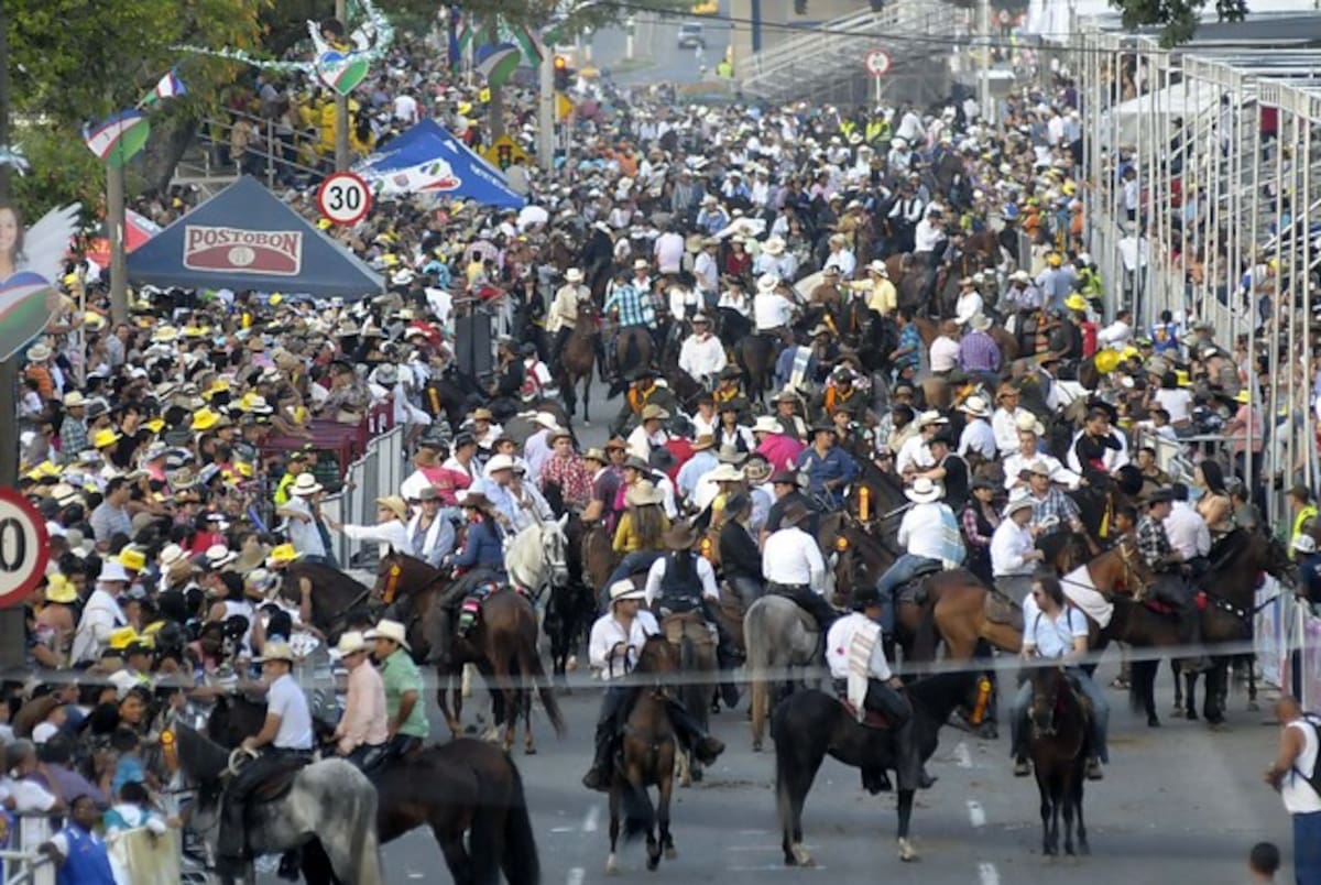 Cabalgata de la feria de Cali. COLPRENSA