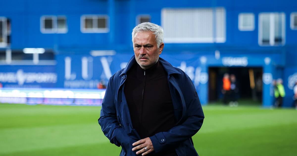 Florentino Pérez anuncia a Jose Mourinho como técnico del Madrid
