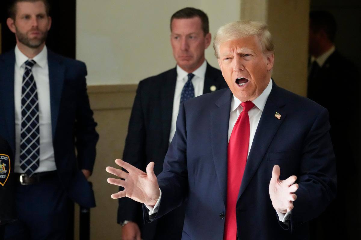 Donald Trump regresa al tribunal por tercer día tras reproche del juez
