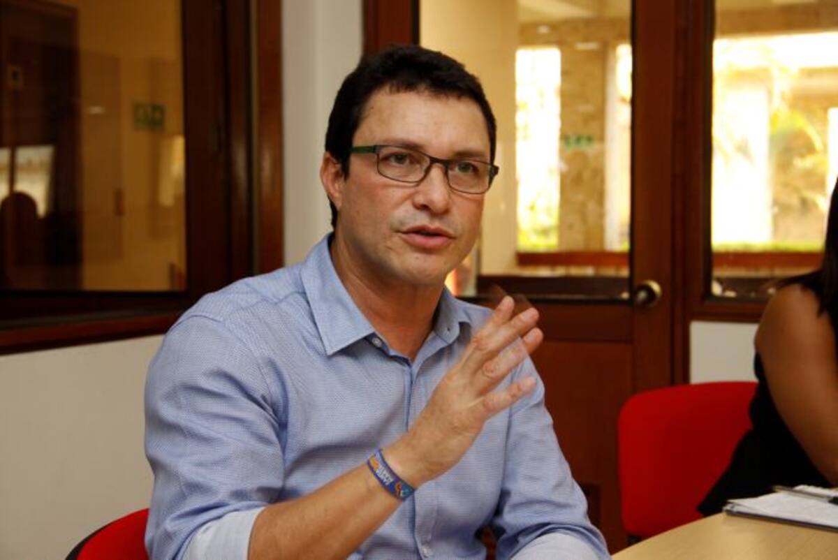 Carlos Eduardo Caicedo, exalcalde de Santa Marta y exrector de la Universidad del Magdalena Lorena Henríquez