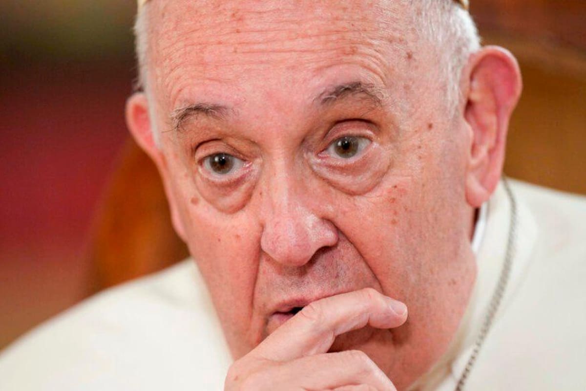 “Ser homosexual no es un delito, pero sí es pecado”: papa Francisco