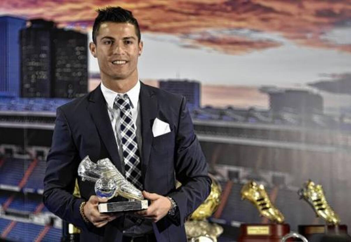 Cristiano Ronaldo es el único jugador que ha ganadó 4 botas de oro. AFP