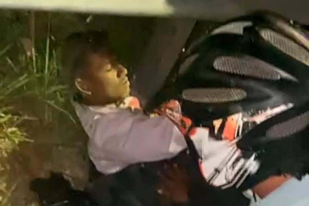 Video: Pareja de jóvenes se accidenta en “piques” ilegales de motos