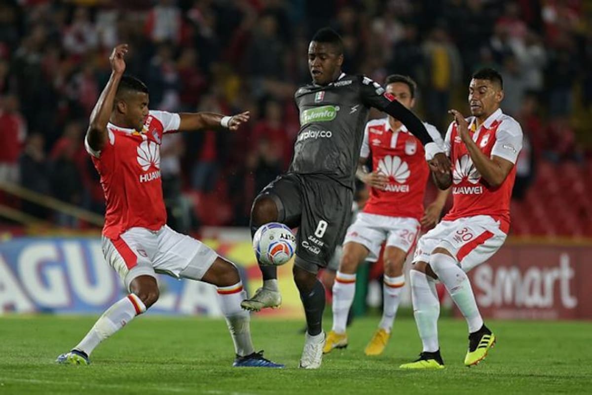 En el estadio Nemesio Camacho el Campín Independiente Santa Fe se enfrentó al Once Caldas en el marco de los cuartos de final ida de la Copa Águila 2018. Colprensa