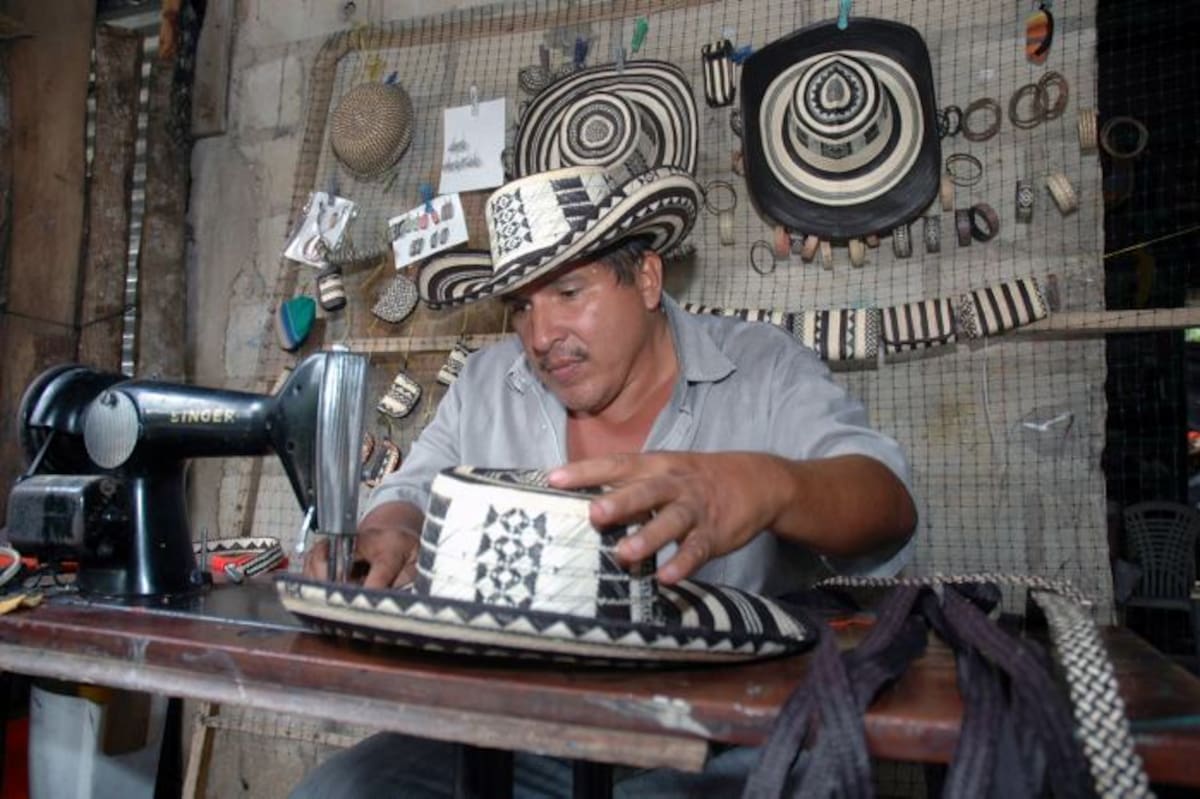 La falta de tejedores jóvenes y programas que incentiven este arte, podrían hacer que el sombrero vueltiao desaparezca en pocos años. cortesía