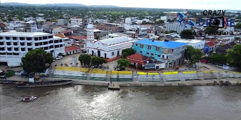 Video: Mujeres corrieron en tanga en el Día de la Virgen del Carmen