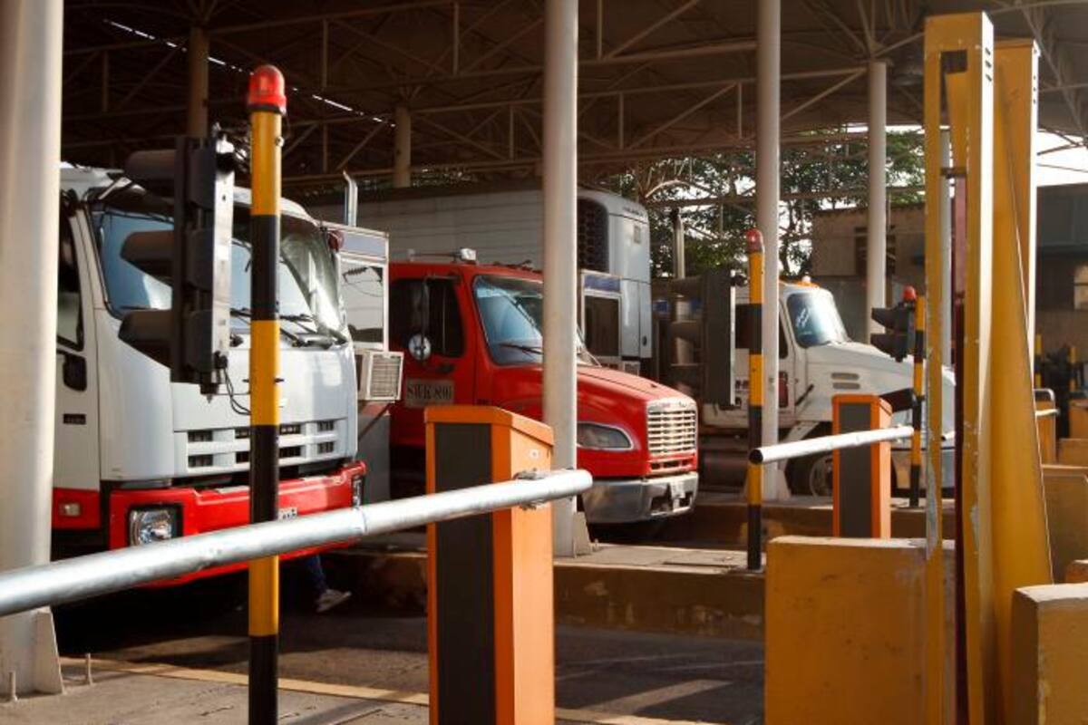 “Estamos en paz hasta el lunes”: transportadores de carga en Cartagena