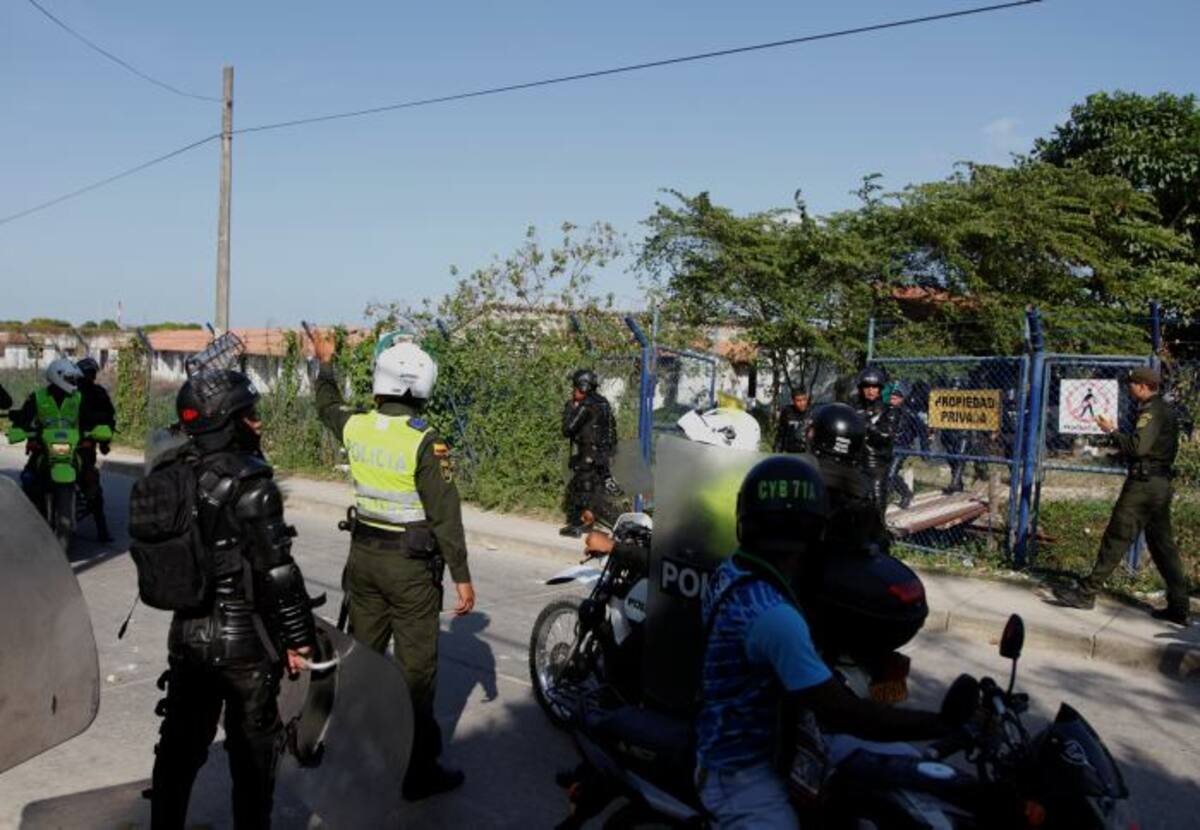 Las autoridades entraron a la lugar invadido, conocido como ‘La Algodonera’. Luis Eduardo Herrán A.