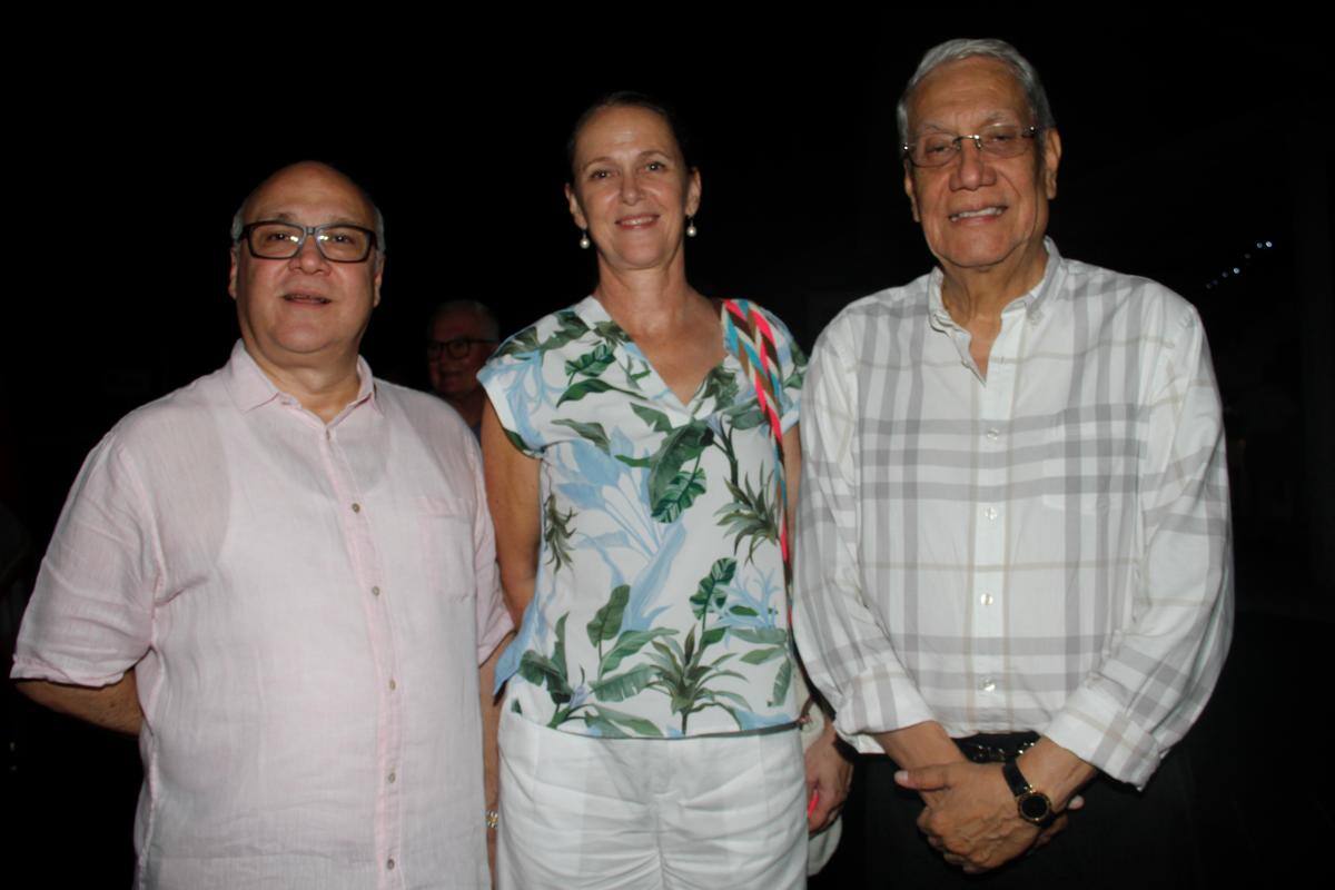 Jorge Villamizar De la Valle, Cónsul General Honorario de la República de Turquía; Ursula Schlappi, Cónsul Honoraria de Suiza en Cartagena, y Jorge Dávila Pestana.