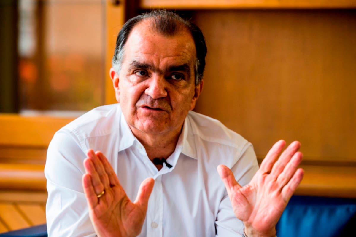 Zuluaga destruyó los chats y correos del escándalo de Odebrecht