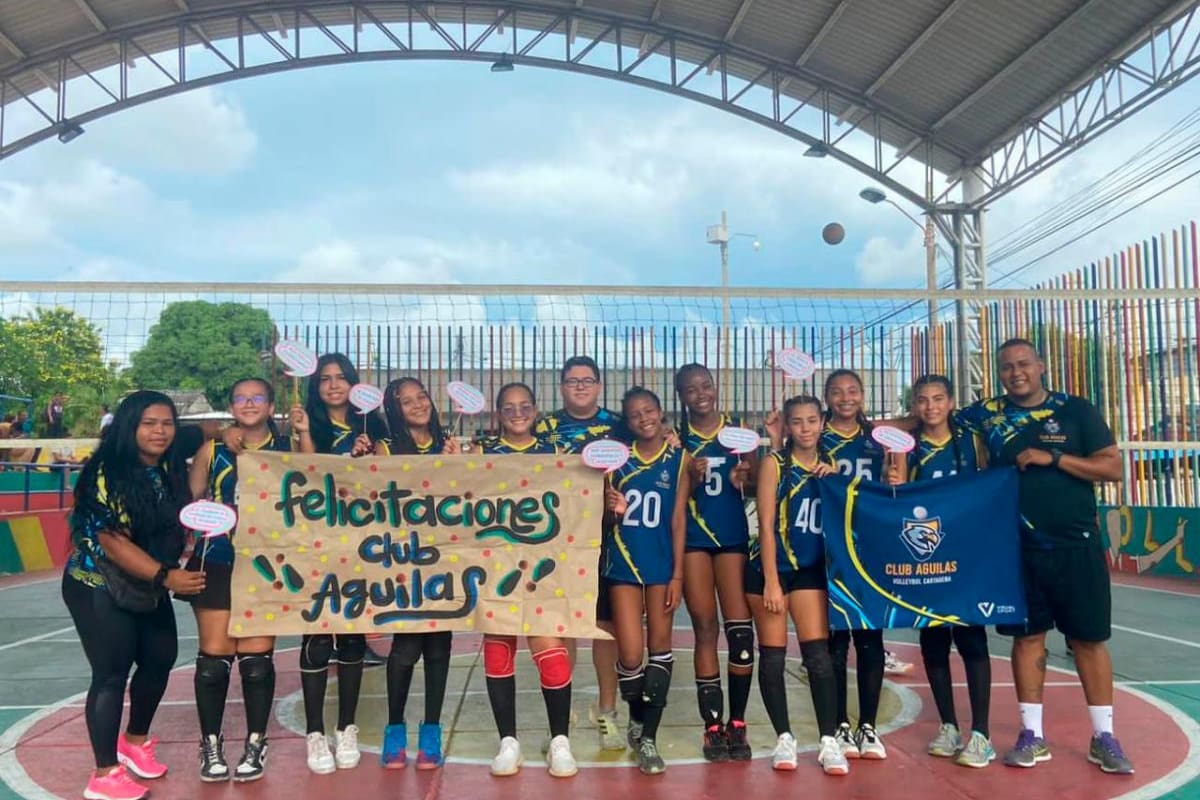 Club Águilas ‘voló’ alto en torneo de voleibol femenino
