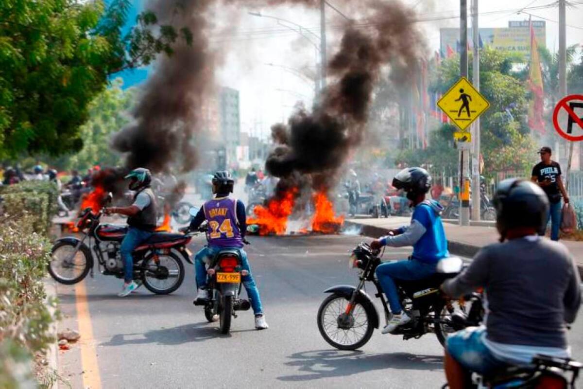 Imputan cargos a 17 personas por vandalismo en paro de mototaxistas