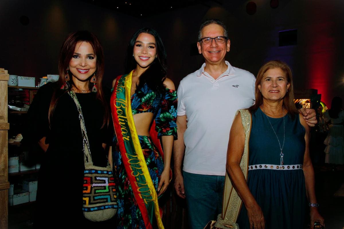 Eliana Franco, Andrea Vásquez, Jaime Dávila-Pestana y Martha Jiménez.