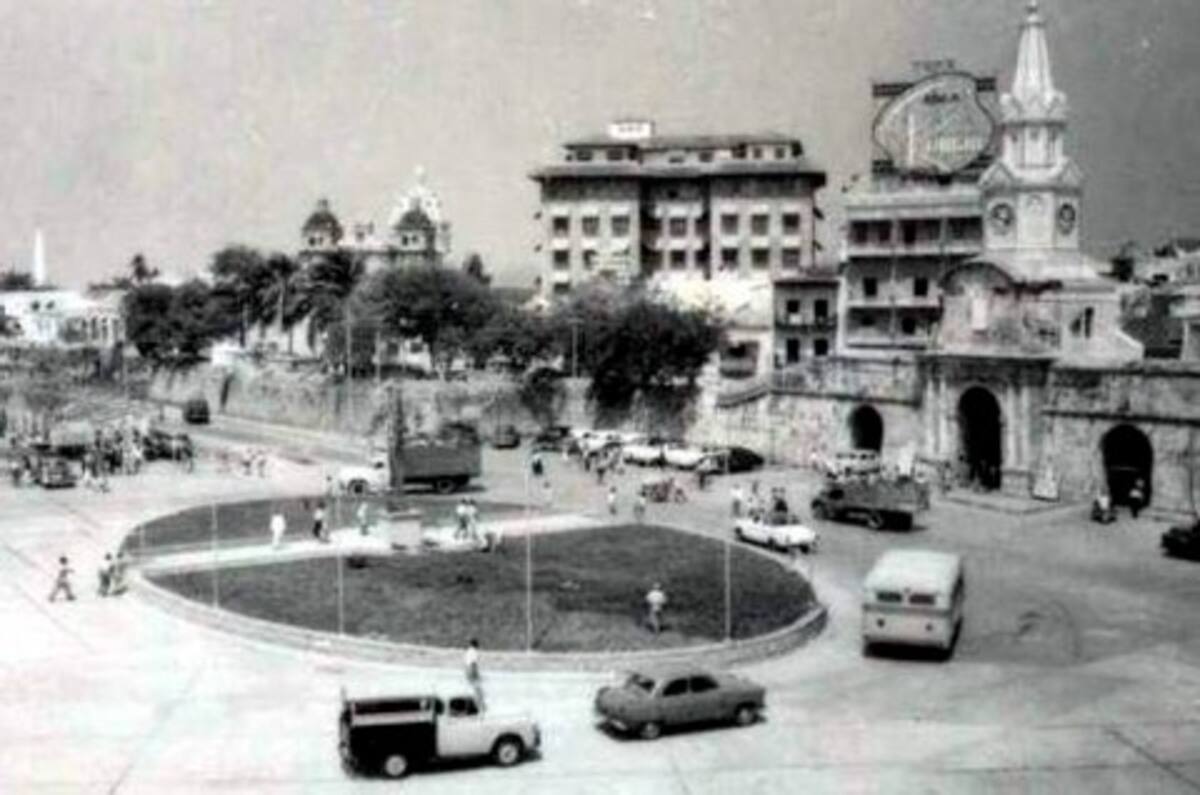 1963, Round Point y Torre del Reloj.