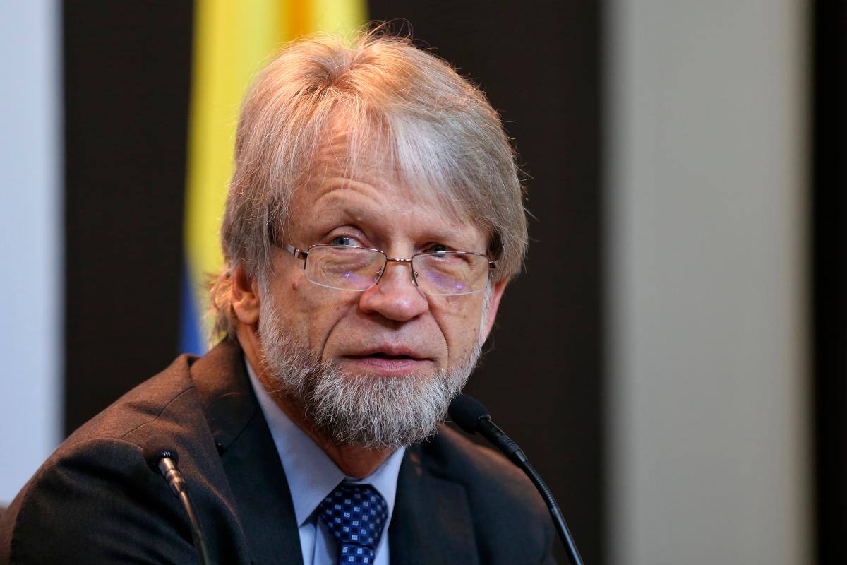La recuperación de Antanas Mockus tras tratamiento médico